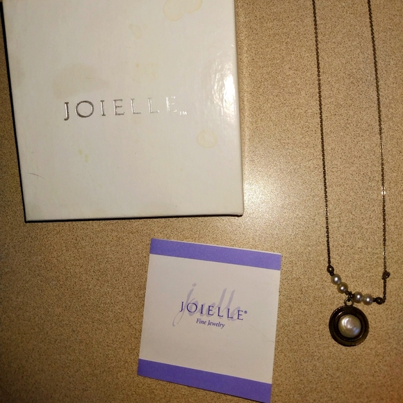 Joelle fine jewelry necklace - Picture 3 of 3